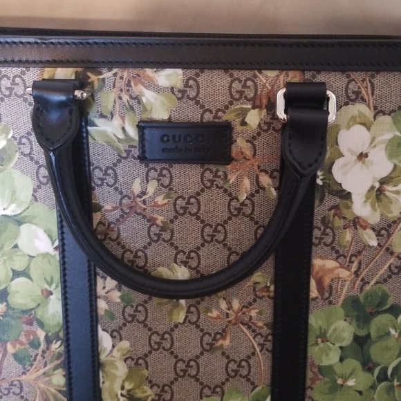 Gucci Handbags - Authentic Gucci Limited Edition Tote
